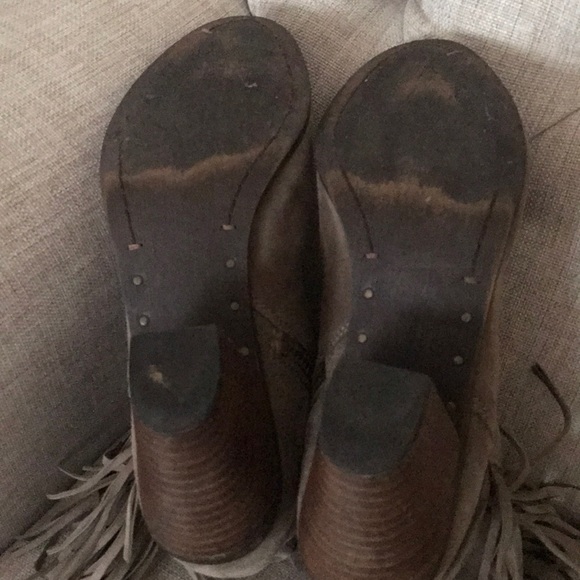 Sam Edelman Louie Suede Fringe Booties US8 (Taupe) - Picture 6 of 8